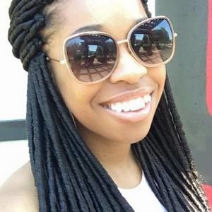 Meet your Posher, Adrian